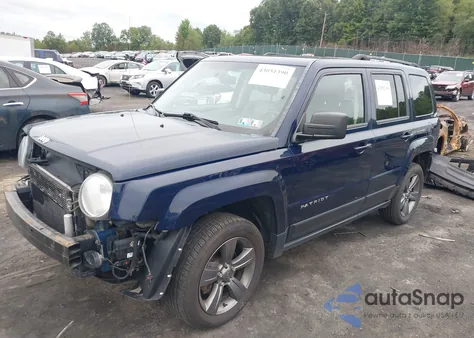 2015 Jeep Patriot High Altitude Edition из США, поврежденный, VIN 1C4NJRFB3FD439114